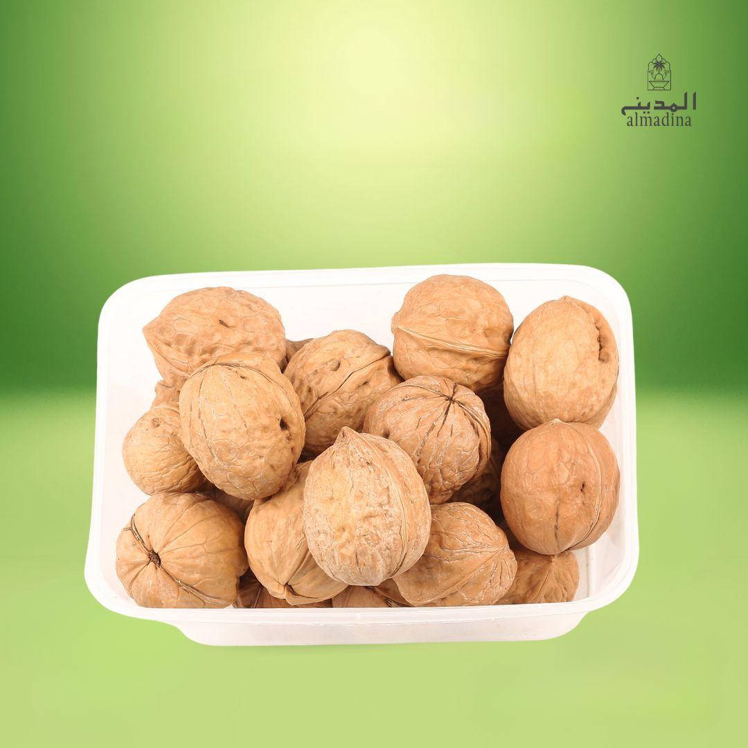 Walnuts with Shell | اخروٹ